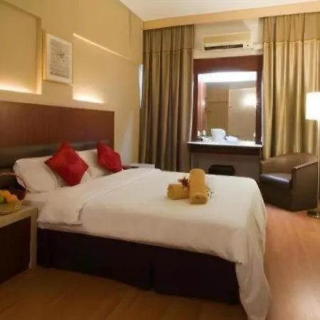 The Landmark Hotel-2